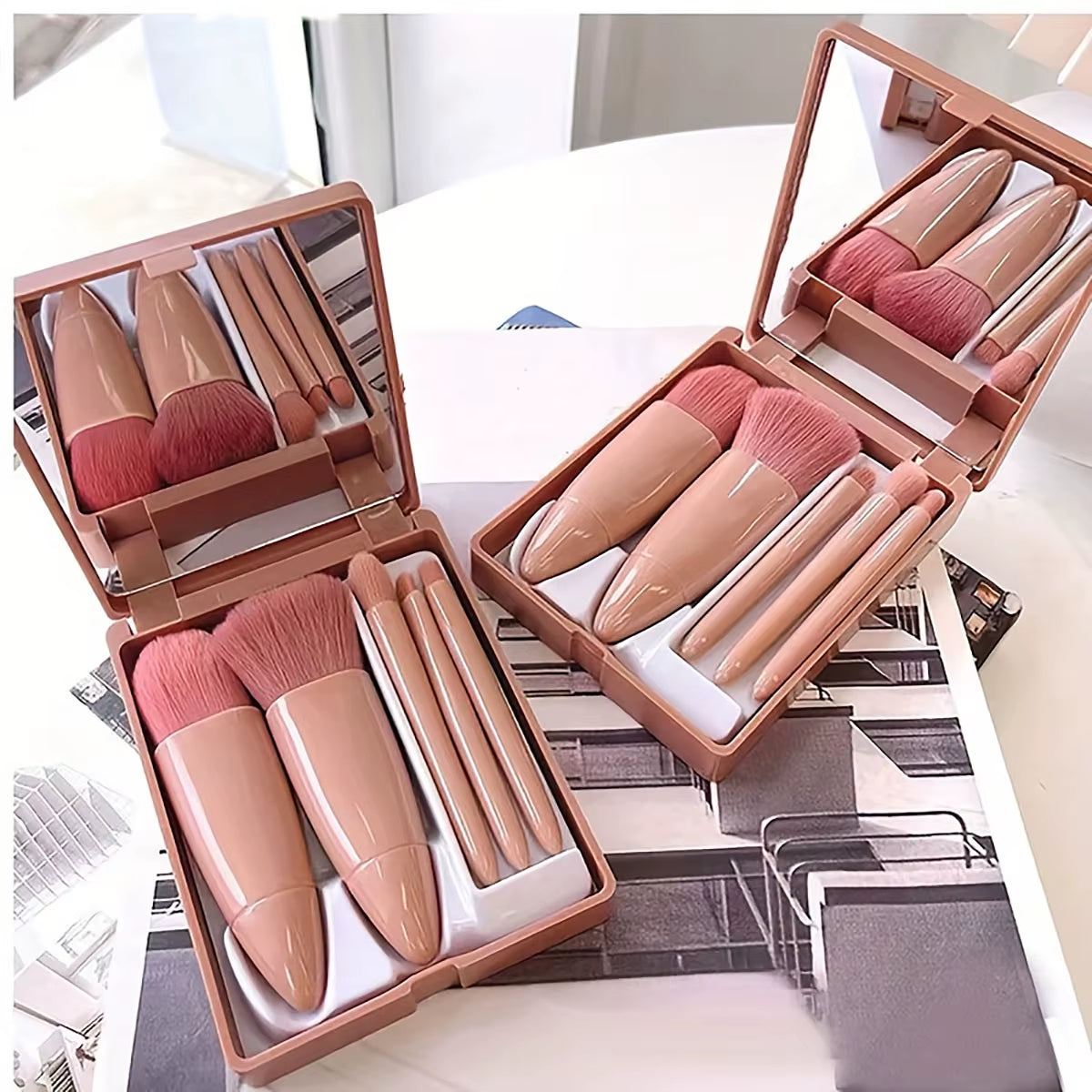 5Pcs Portable Makeup Brush Set with Mirror - Foldable Travel Kit , Mini Makeup Brush Set Travel Makeup Brush Set